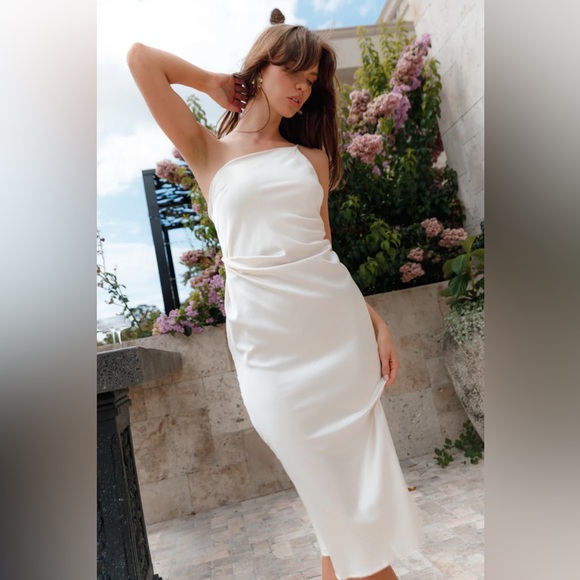 Petal & Pup Dresses & Skirts - NEW ~ Petal and Pup Luella Dress - Pearl White - NWT Size 6